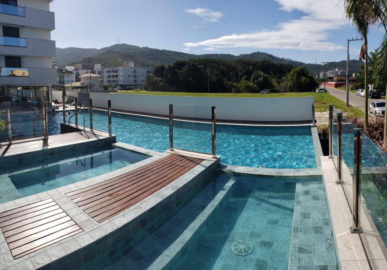 Cobertura Velejar Em Clube - Com Area De Lazer Apartment *